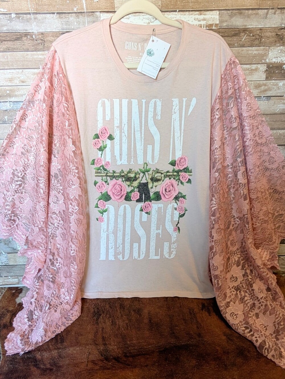 Guns & Roses Graphic W Boho Pink Lace Bat Winged Sleeves Poncho Style